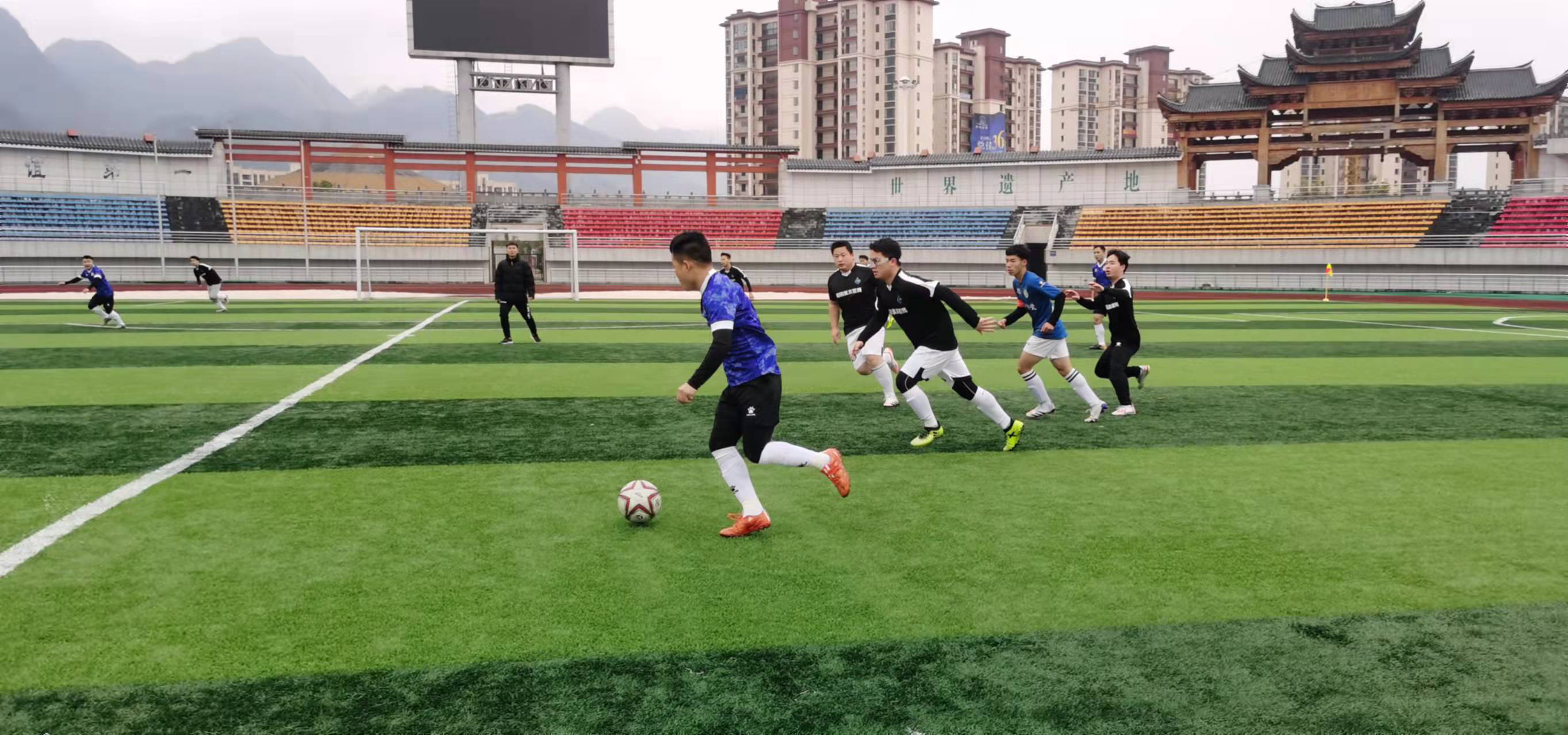 目经验为借 目经验为借